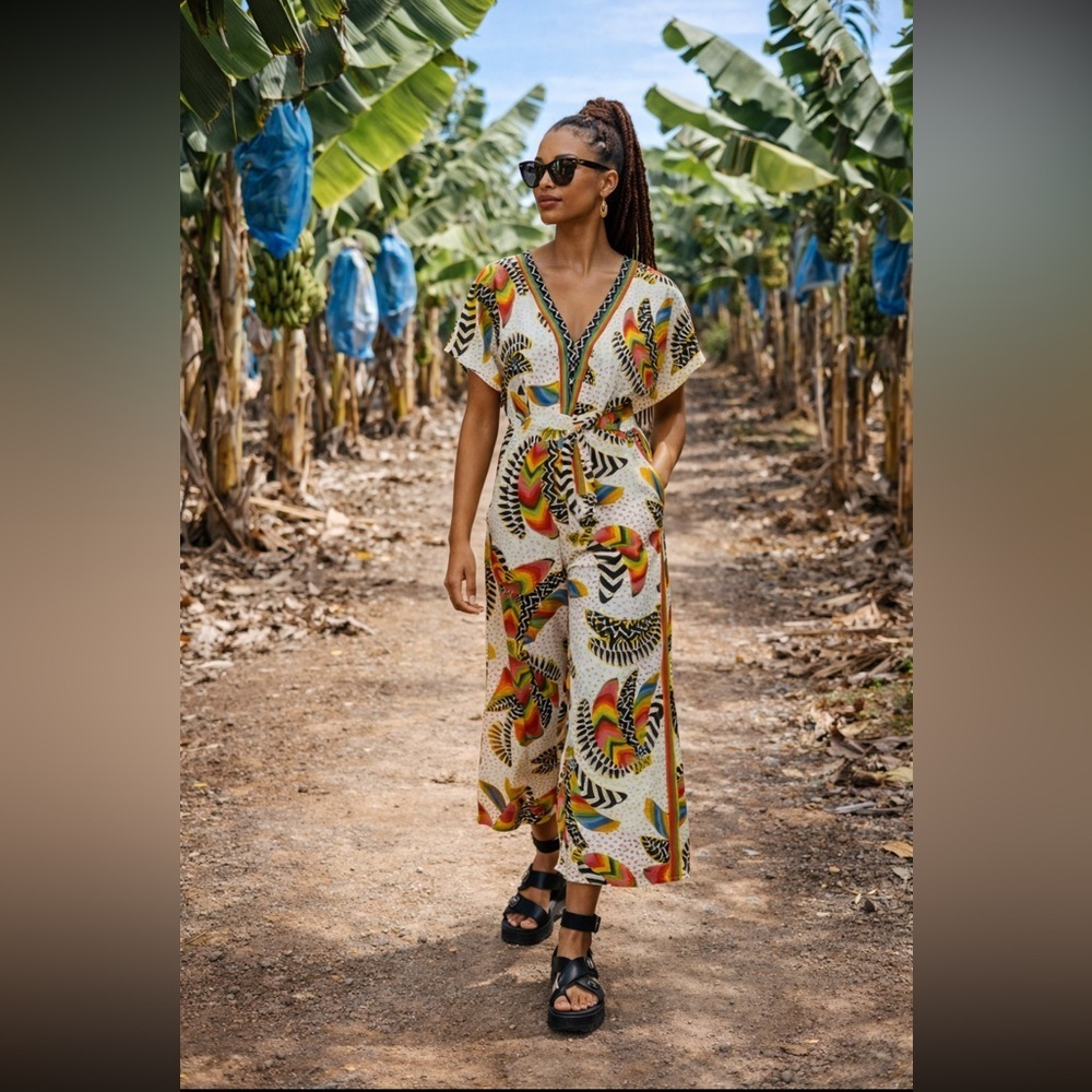 🎉SUPER RARE🎉 Farm Rio NWT Anthropologie Banana Bunch Jumpsuit size M.